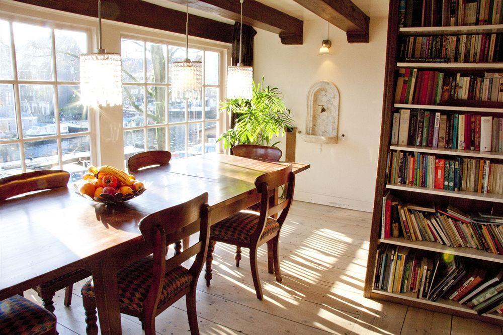 Bed & Breakfast De Baronie Amsterdam