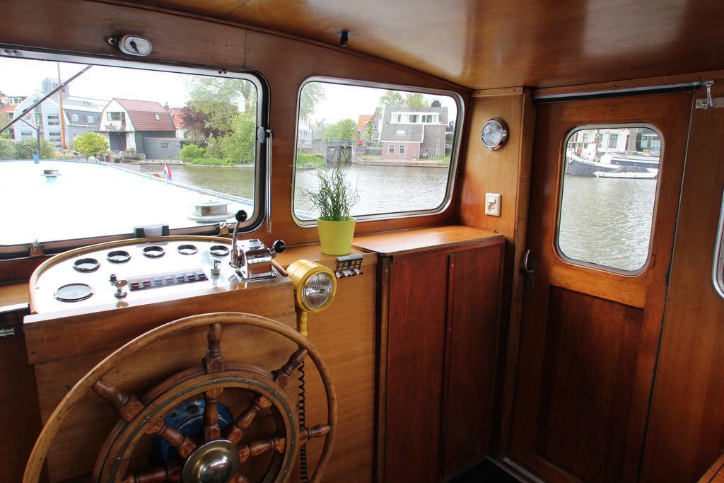 Boat North Botel Amsterdam