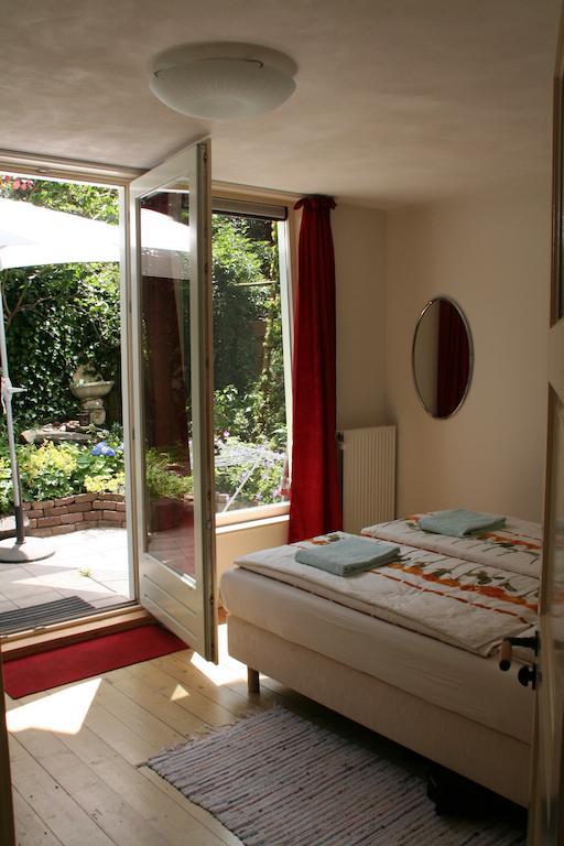 Bed & Breakfast Jordaan 2*