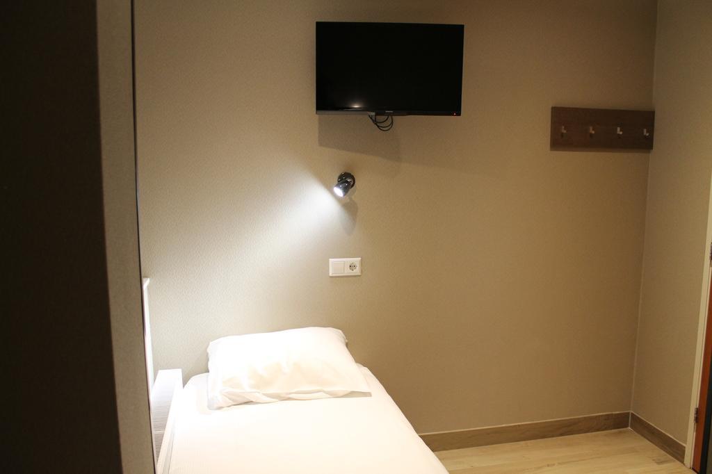 Blossoms City Hotel