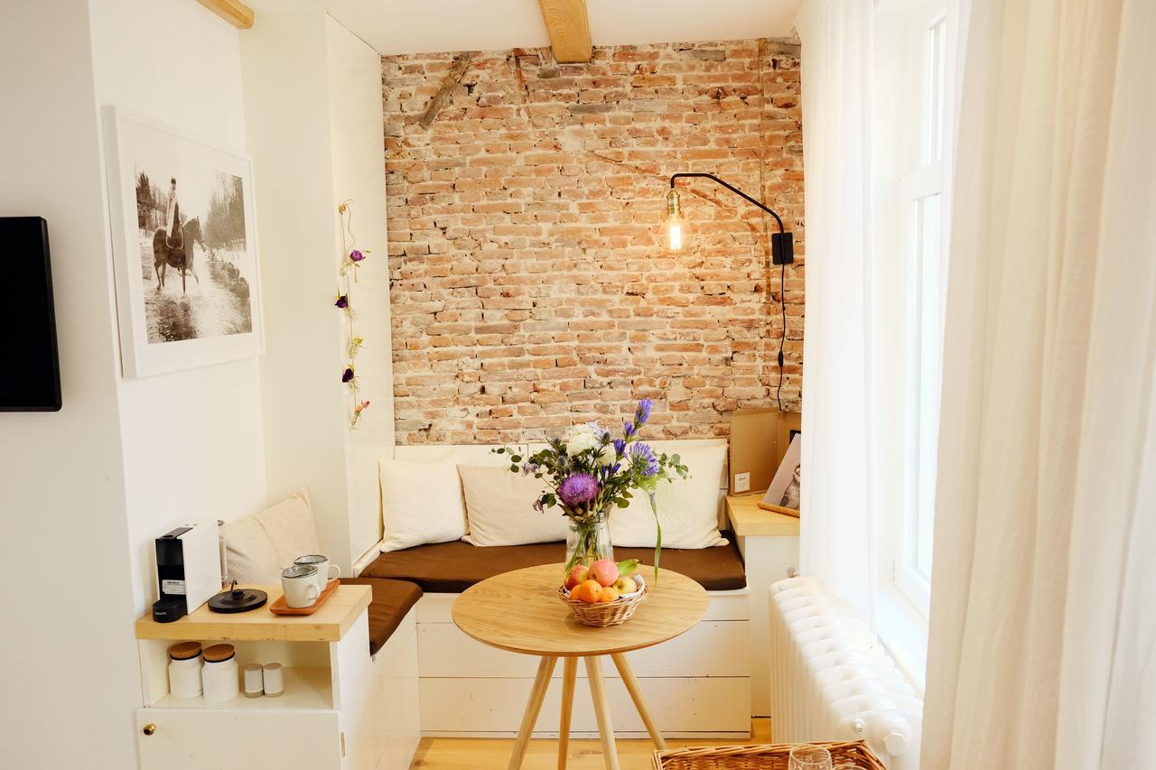 Bed & Breakfast La Vie En Roos