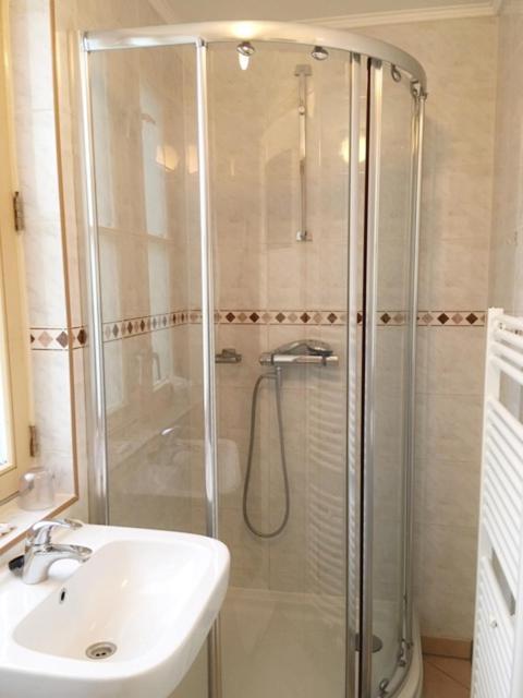 Couette-café Old 3*