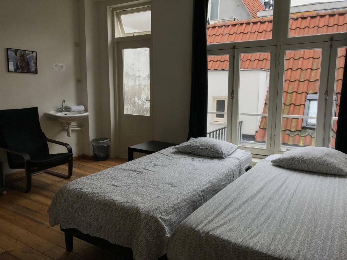 Bed & Breakfast Extreme