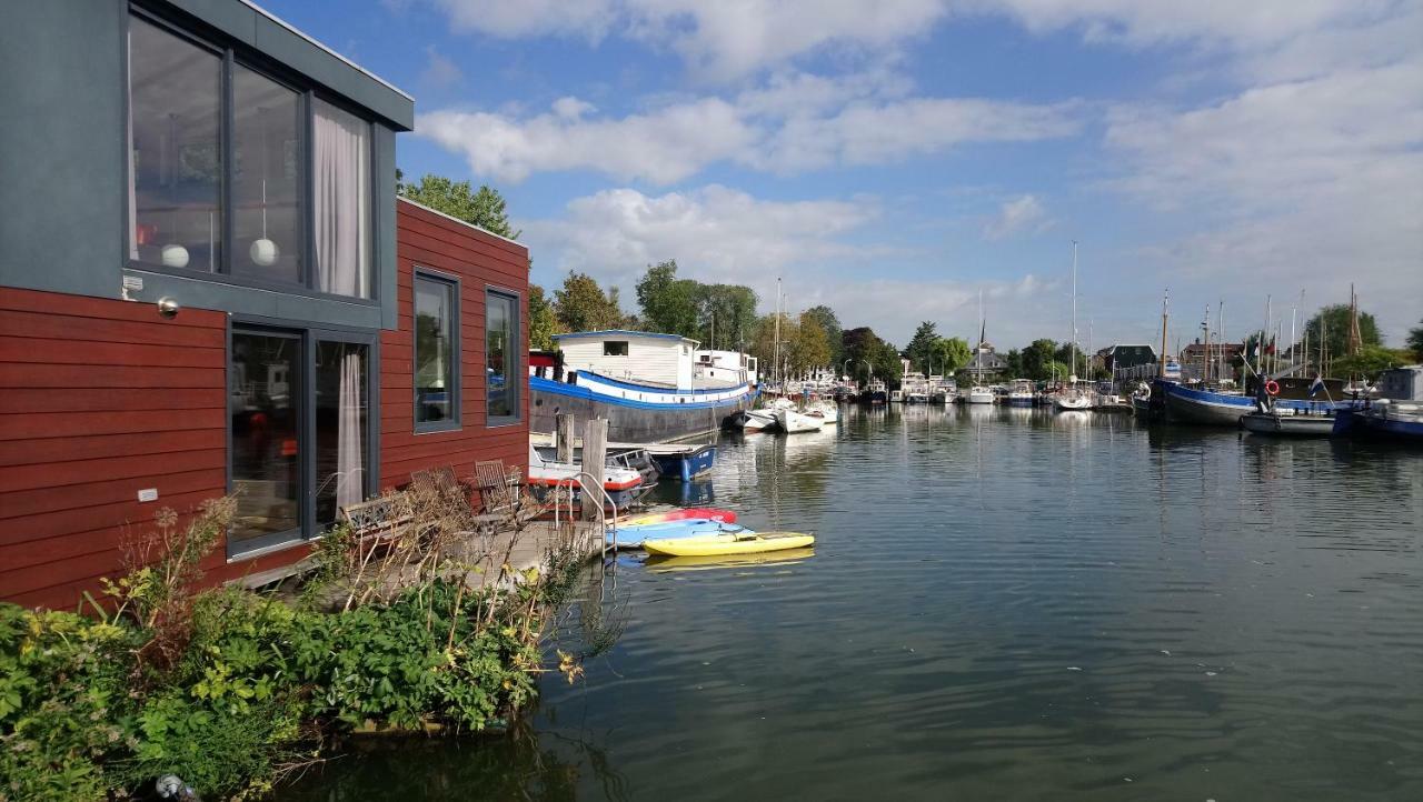 Couette-café Houseboat Vliegenbos *